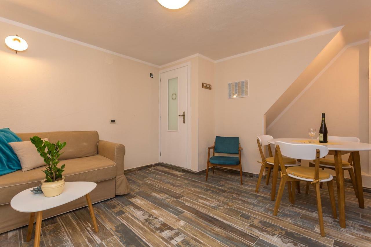 Apartment Piccolo Baska  Ngoại thất bức ảnh